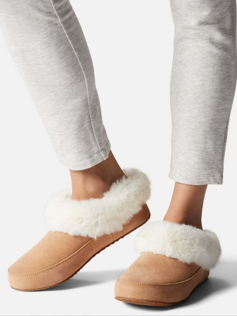 SOREL GO™ - Coffee Run Women's Slipper $100.00 Color: Tawny Buff, New In Box